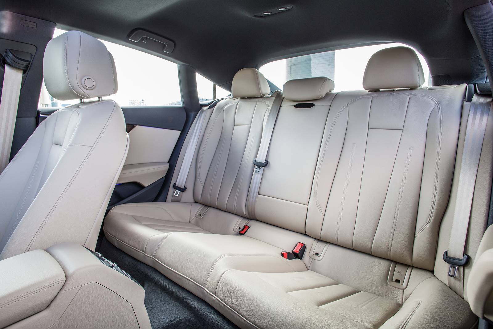 2018 Audi A5 interior RI