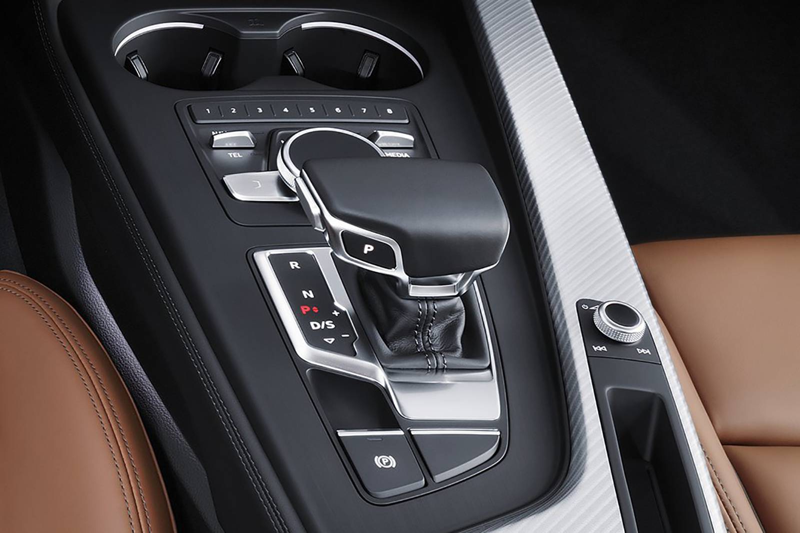 2018 Audi A5 interior SHF