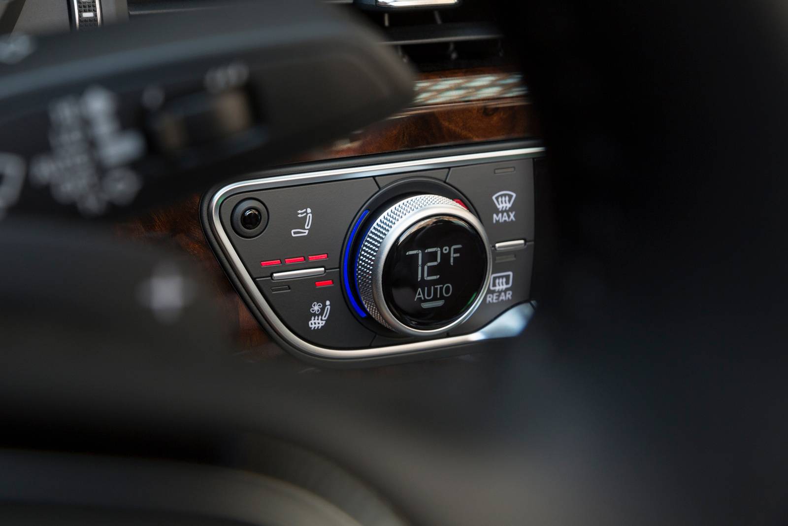 2018 Audi A5 interior DETAIL