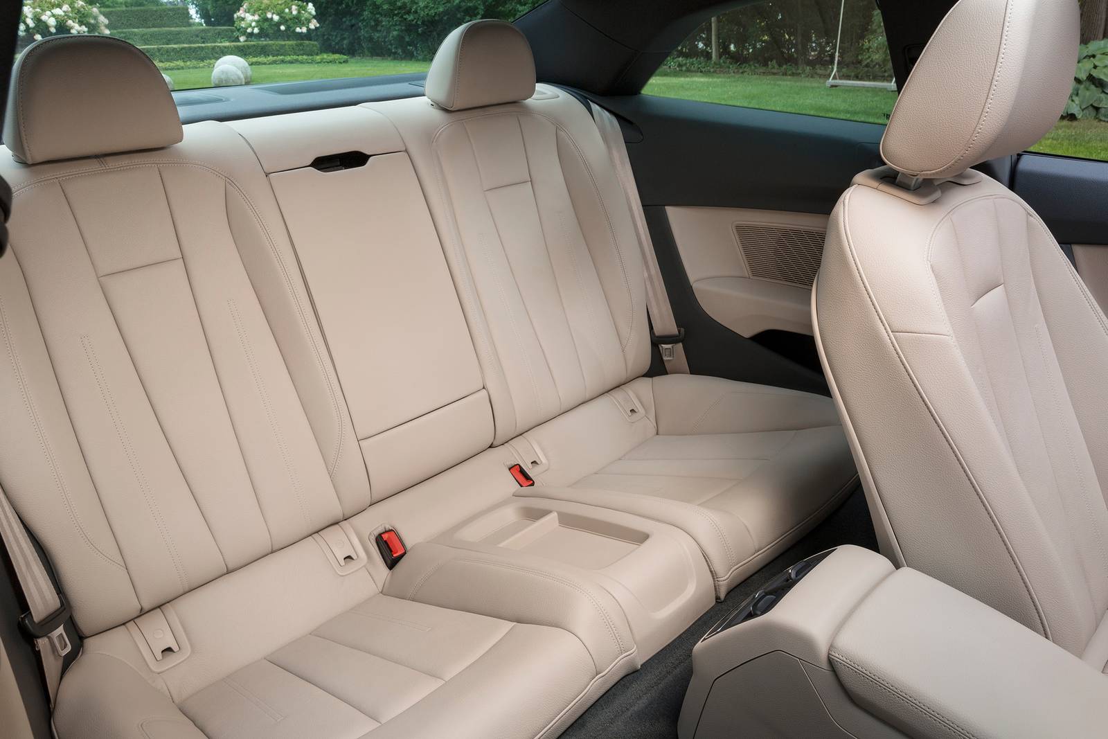 2018 Audi A5 interior RI