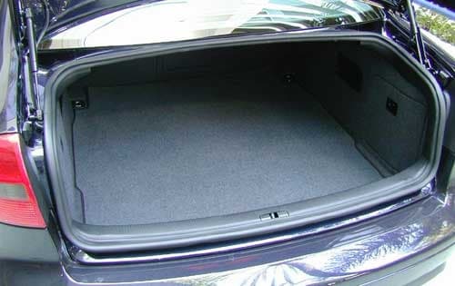 2000 Audi A6 interior CARGO
