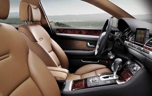 2010 Audi A8 interior I