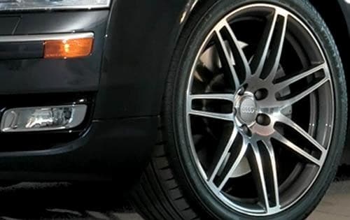 2010 Audi A8 exterior W