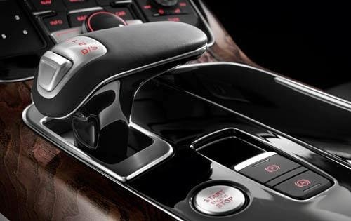2011 Audi A8 interior CC