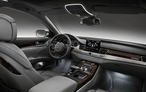 2011 Audi A8 interior D