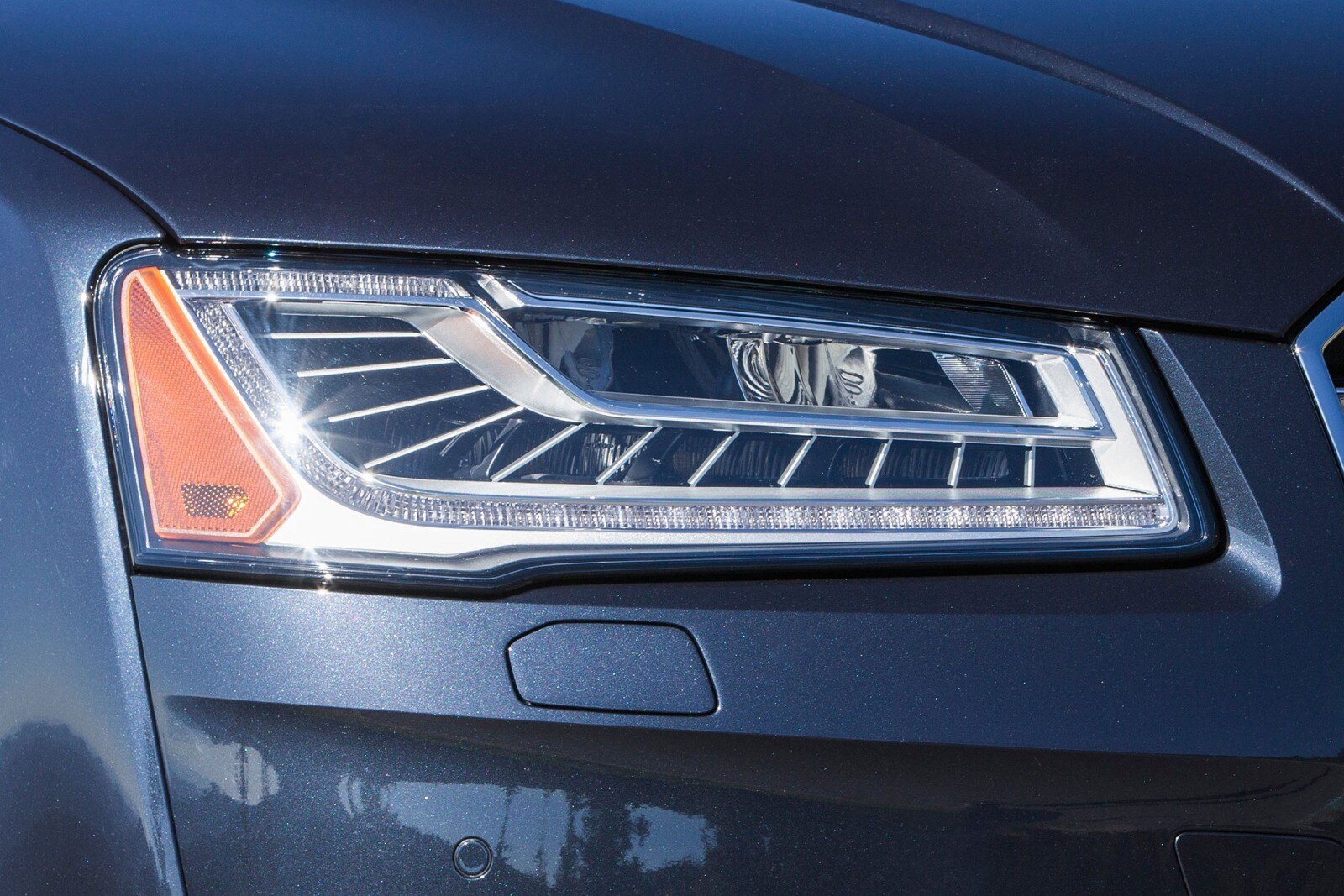 2017 Audi A8 exterior EDETAIL