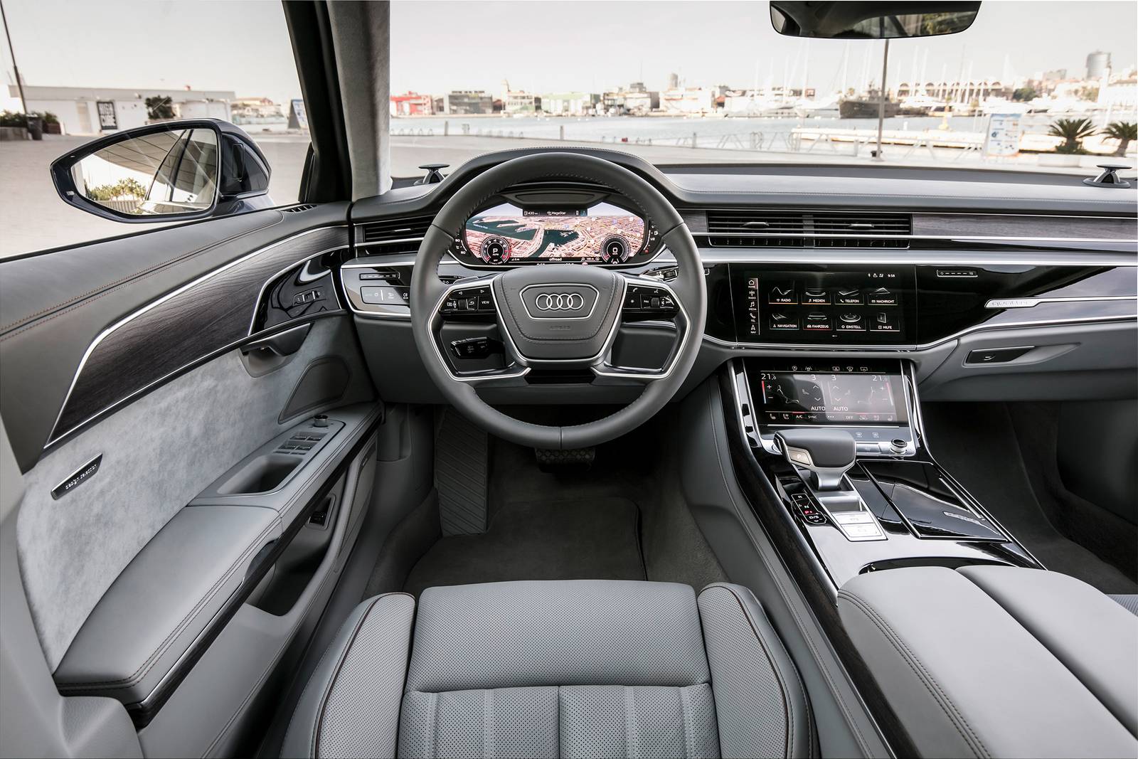 2019 Audi A8 interior SWD