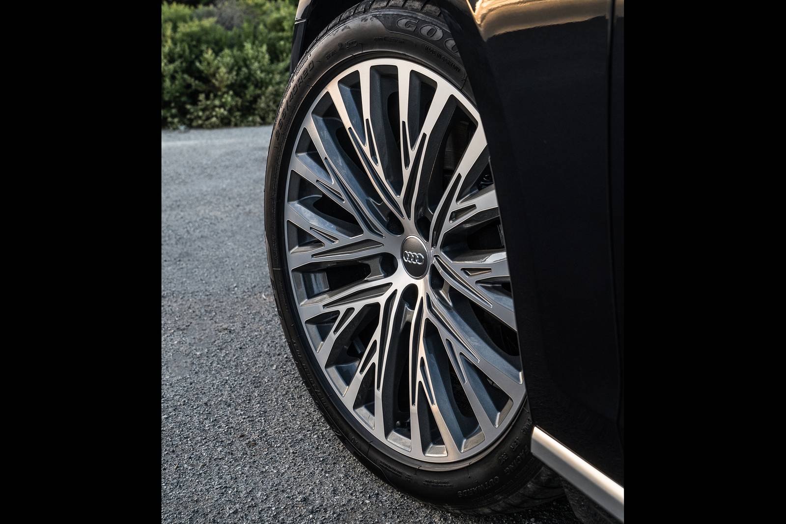 2019 Audi A8 exterior W