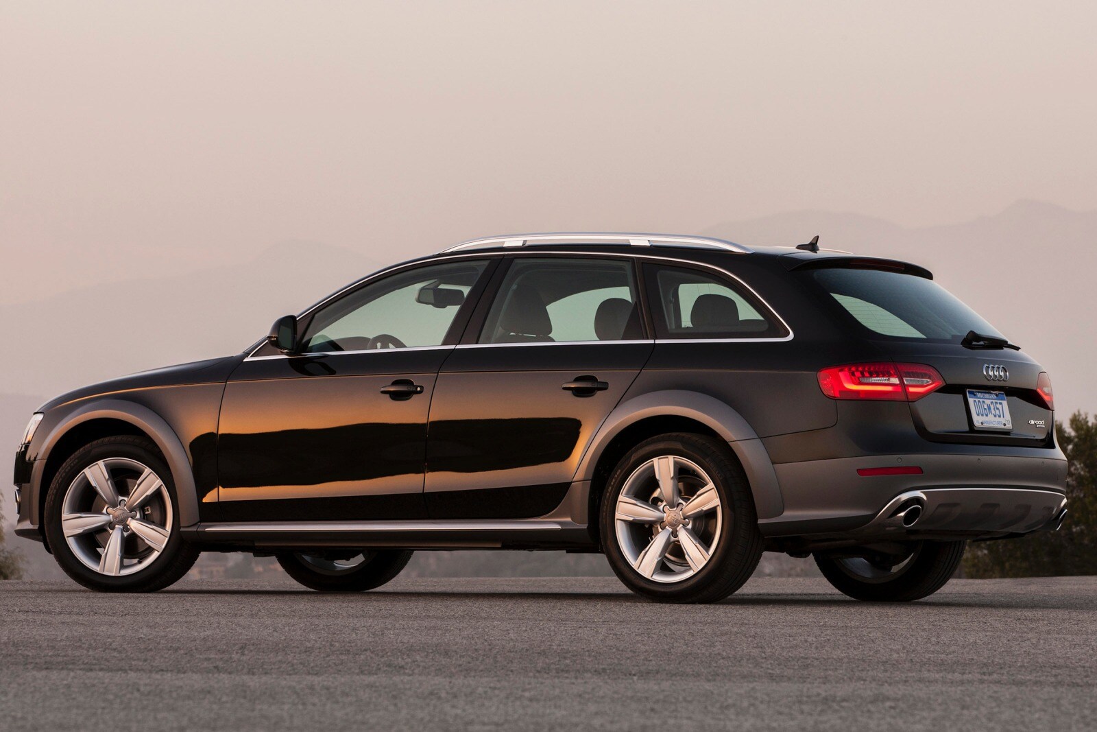 2016 Audi allroad Premium Plus quattro Wagon Exterior Shown