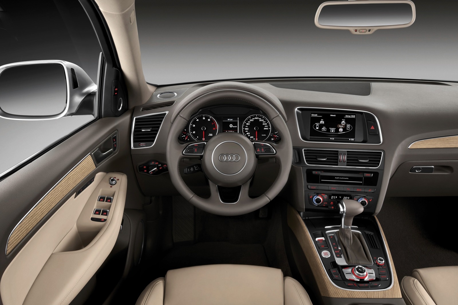 2013 Audi Q5 front safety D