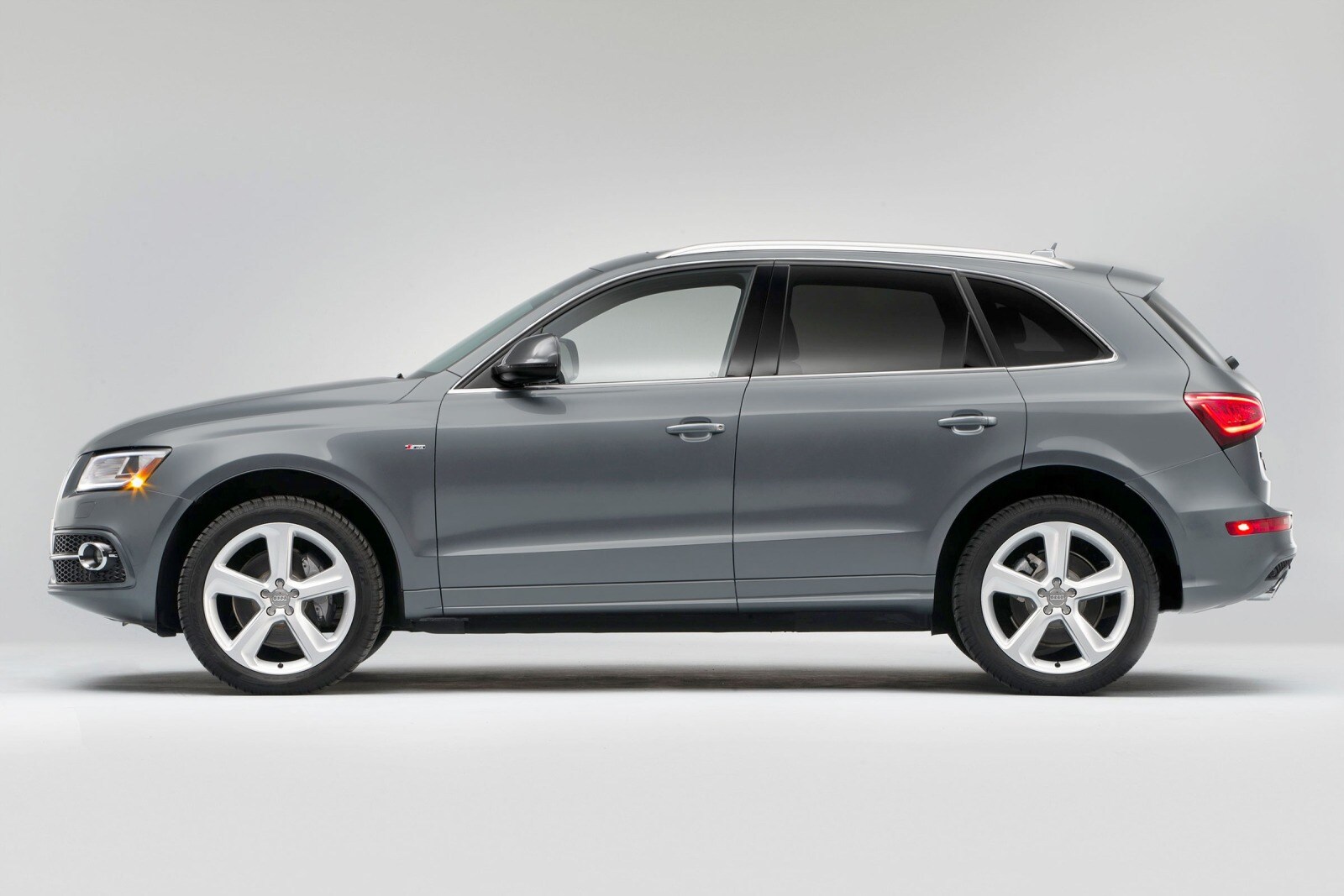 2014 Audi Q5 exterior FQ