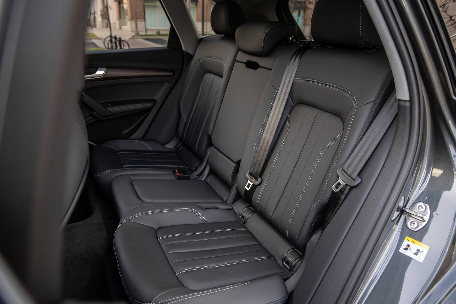 2021 Audi Q5 interior RI