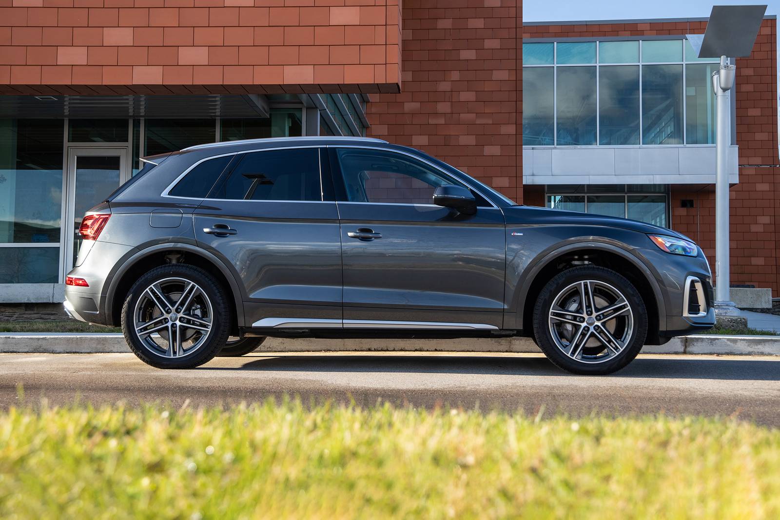 2022 Audi Q5 exterior S