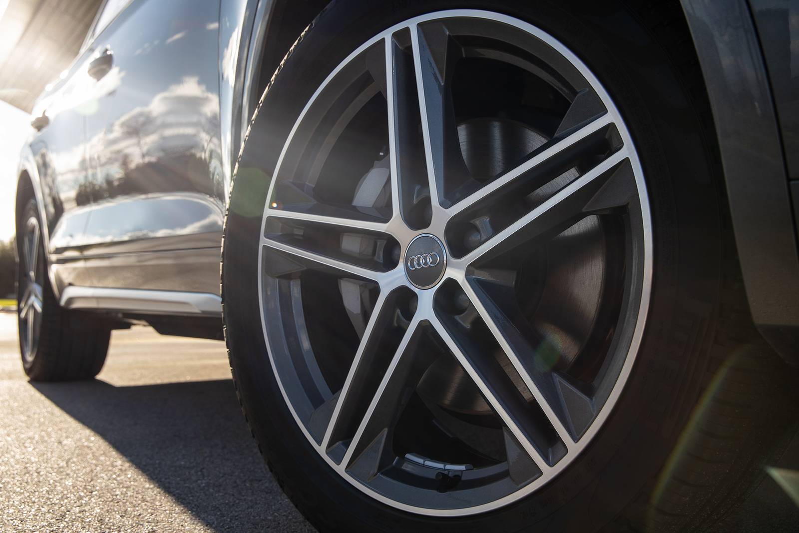 2022 Audi Q5 exterior W