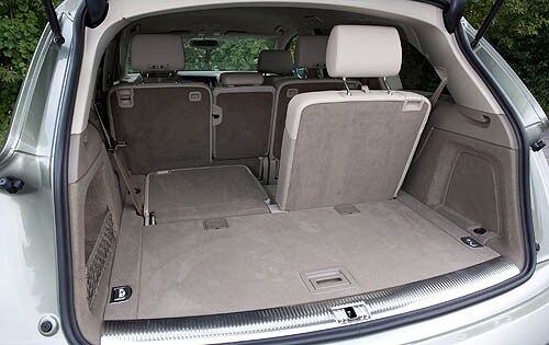 2007 Audi Q7 front safety CARGO