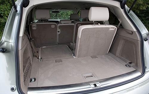 2010 Audi Q7 interior CARGO
