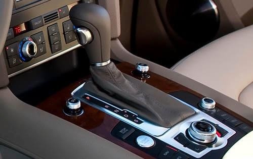 2011 Audi Q7 interior CC