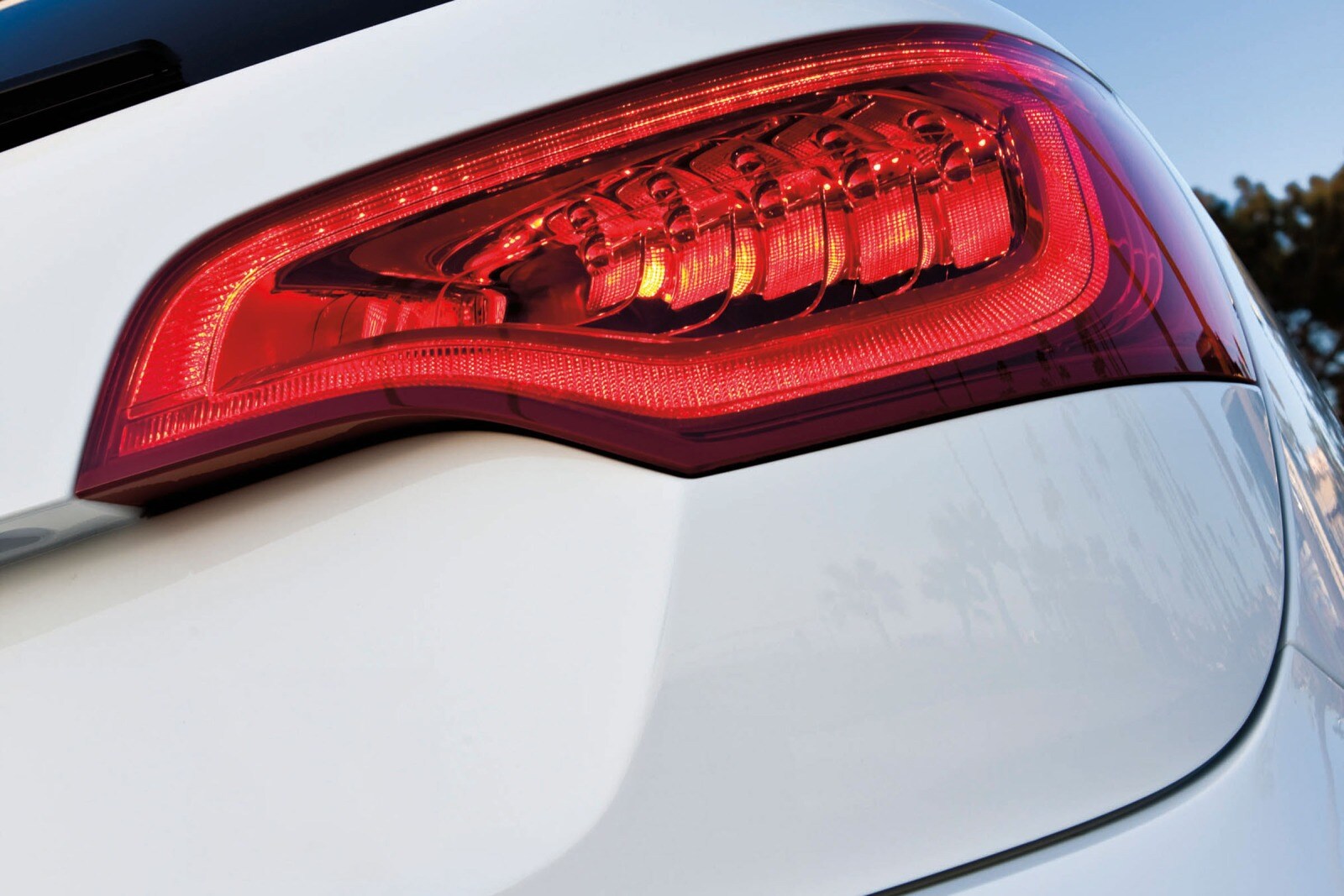 2013 Audi Q7 exterior RBDG