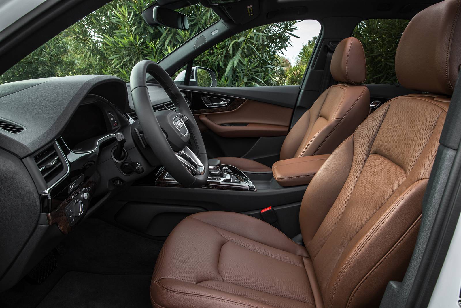 2019 Audi Q7 interior I