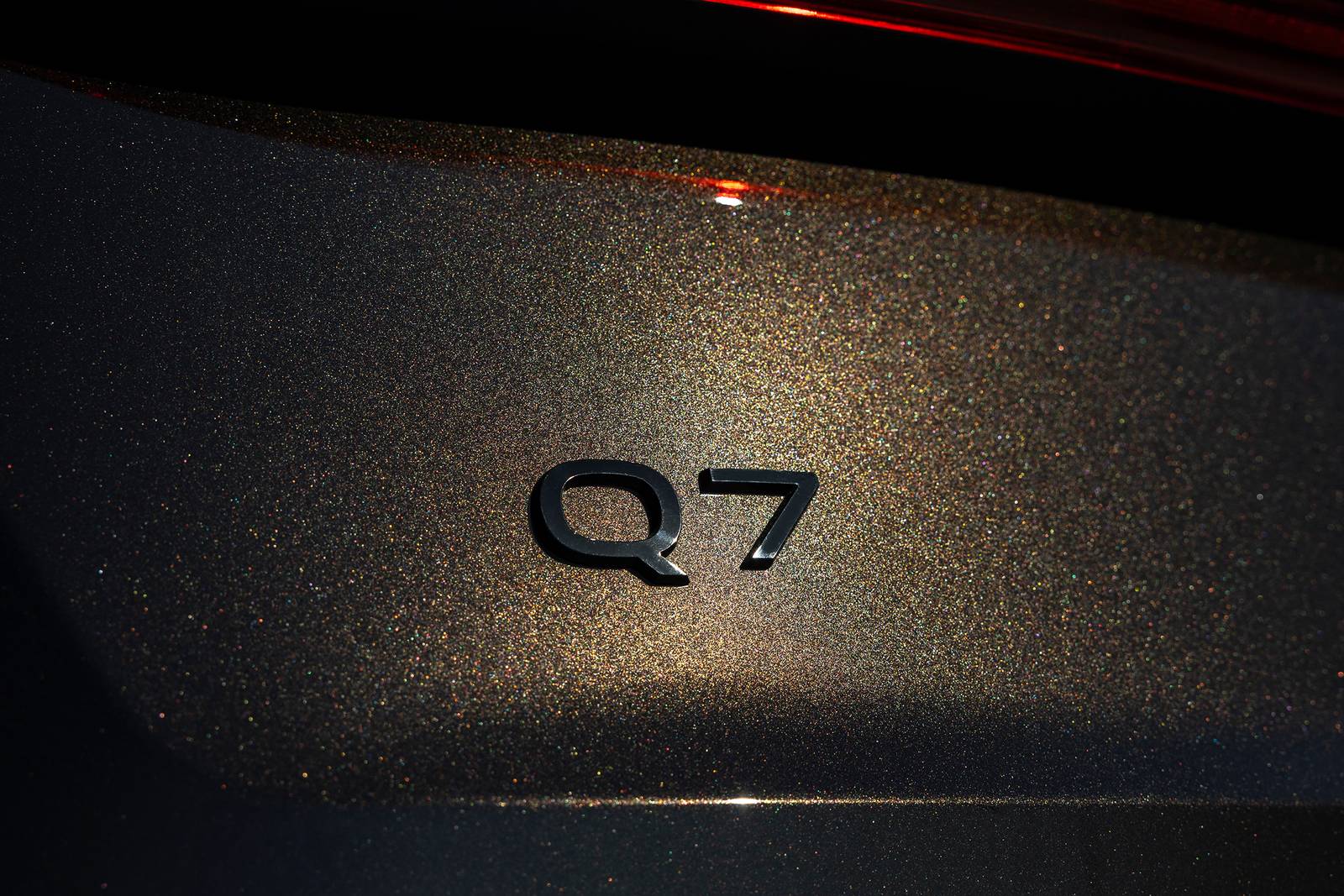 2025 Audi Q7 exterior RBDG