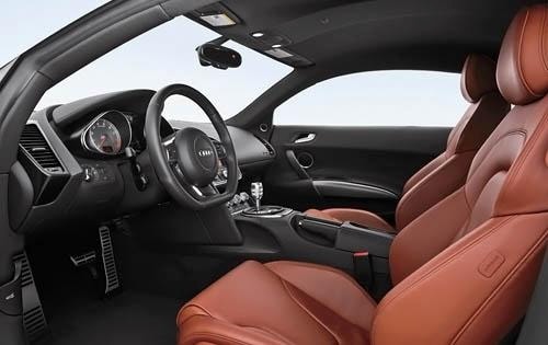 2010 Audi R8 interior I