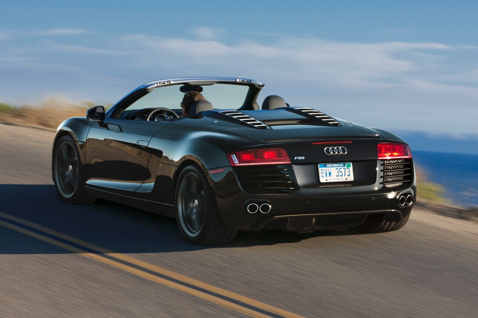 2012 Audi R8 exterior FQ