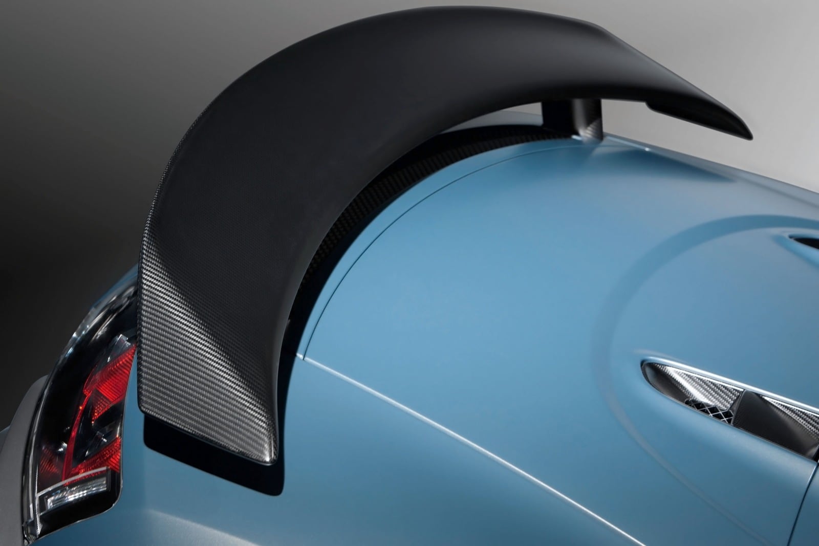 2012 Audi R8 exterior EDETAIL