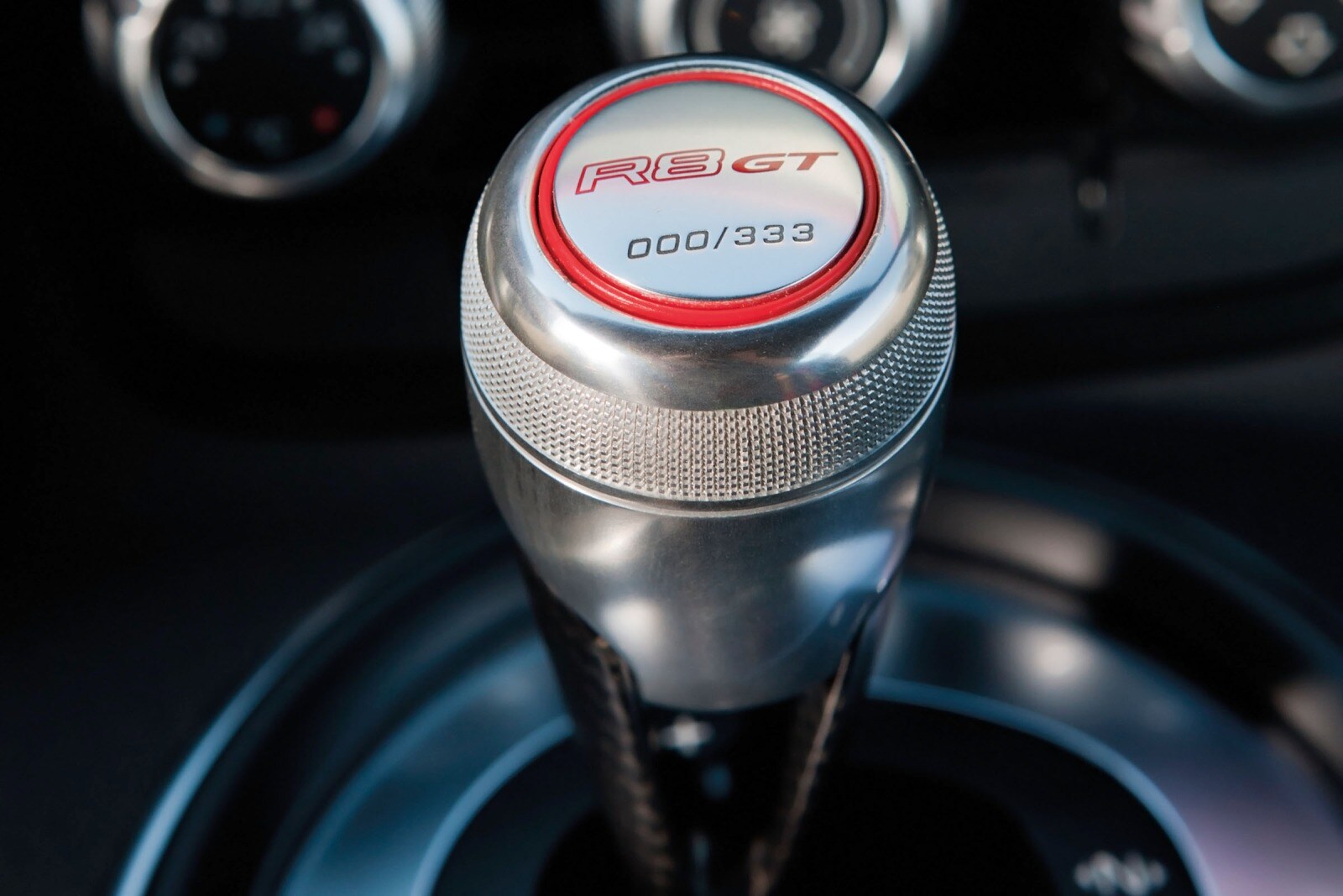 2012 Audi R8 interior SHF