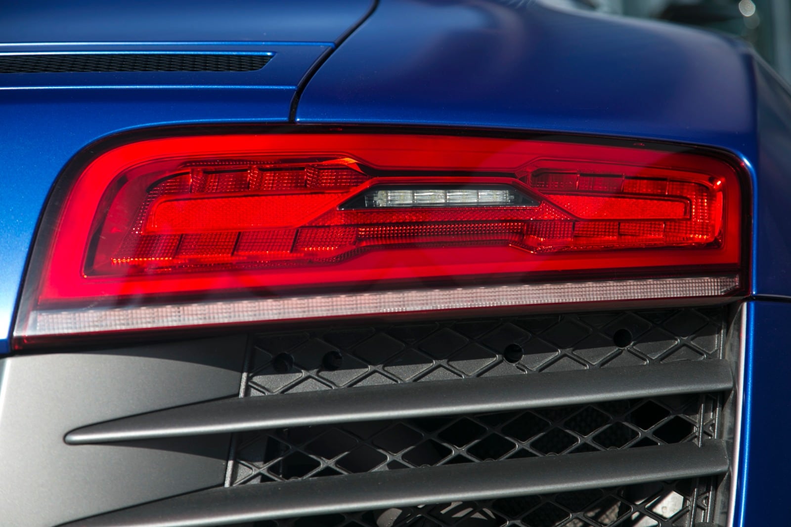 2014 Audi R8 exterior EDETAIL