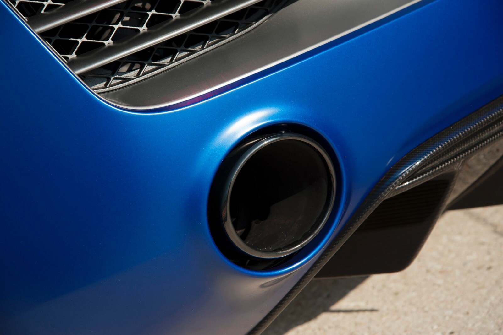 2014 Audi R8 exterior EDETAIL