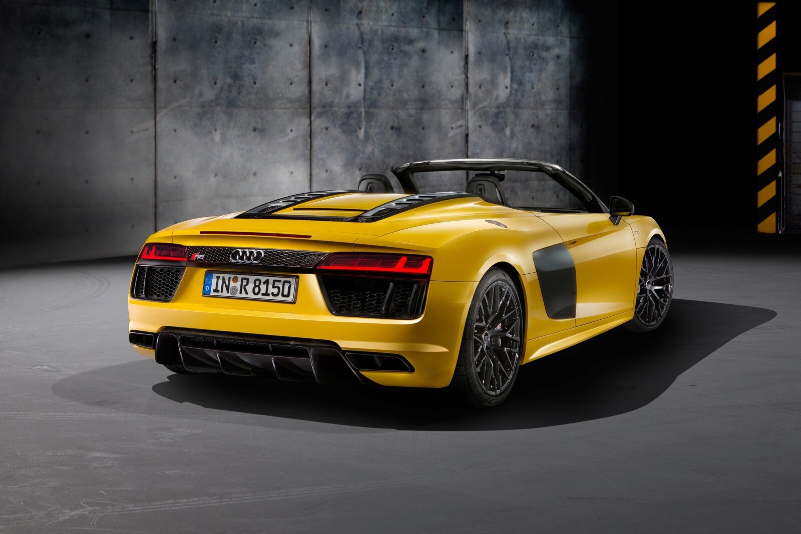 2017 Audi R8 front safety F