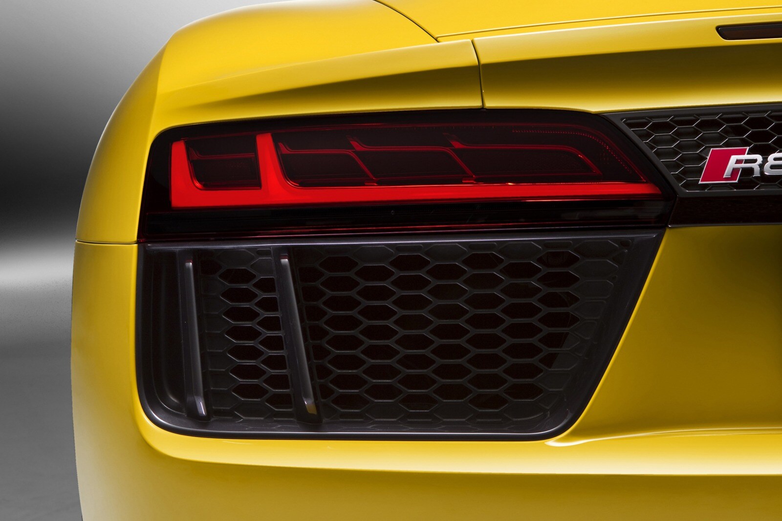 2018 Audi R8 exterior EDETAIL