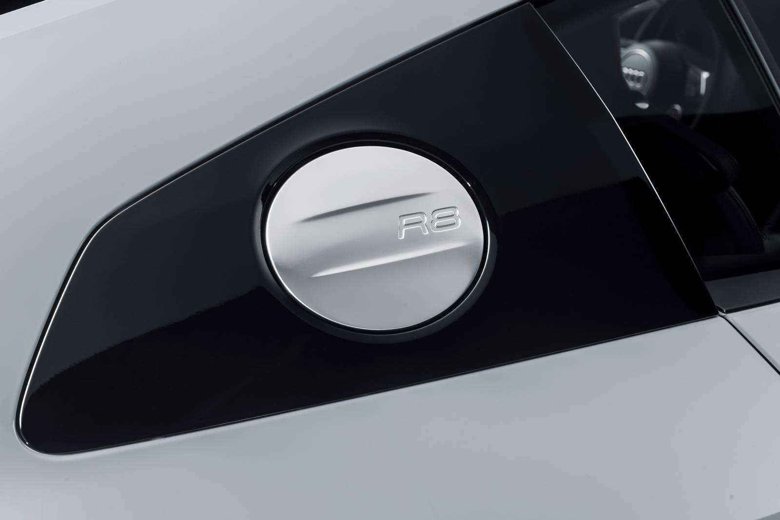 2018 Audi R8 exterior EDETAIL