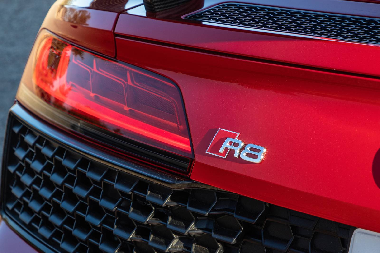 2020 Audi R8 exterior RBDG