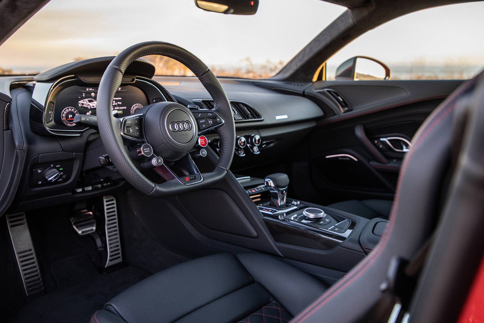 2020 Audi R8 interior SWD