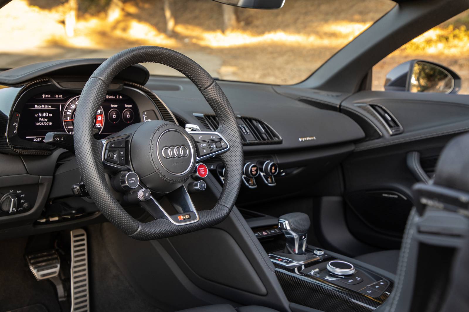 2020 Audi R8 interior SWD