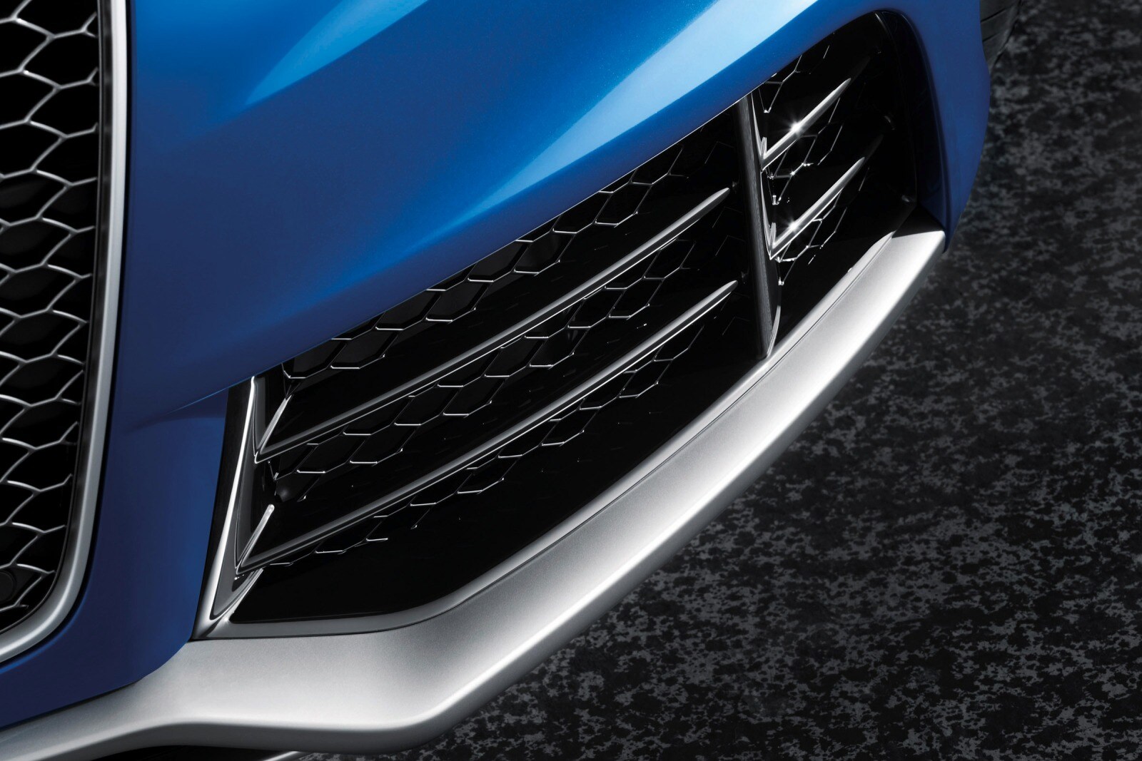 2013 Audi RS 5 exterior EDETAIL