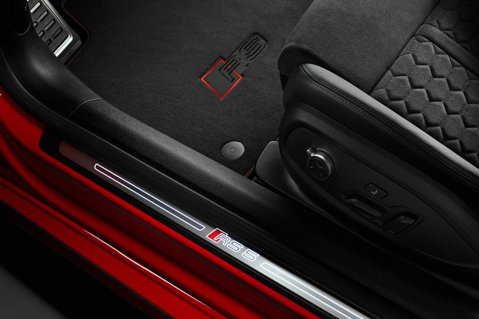 2023 Audi RS 5 interior DETAIL