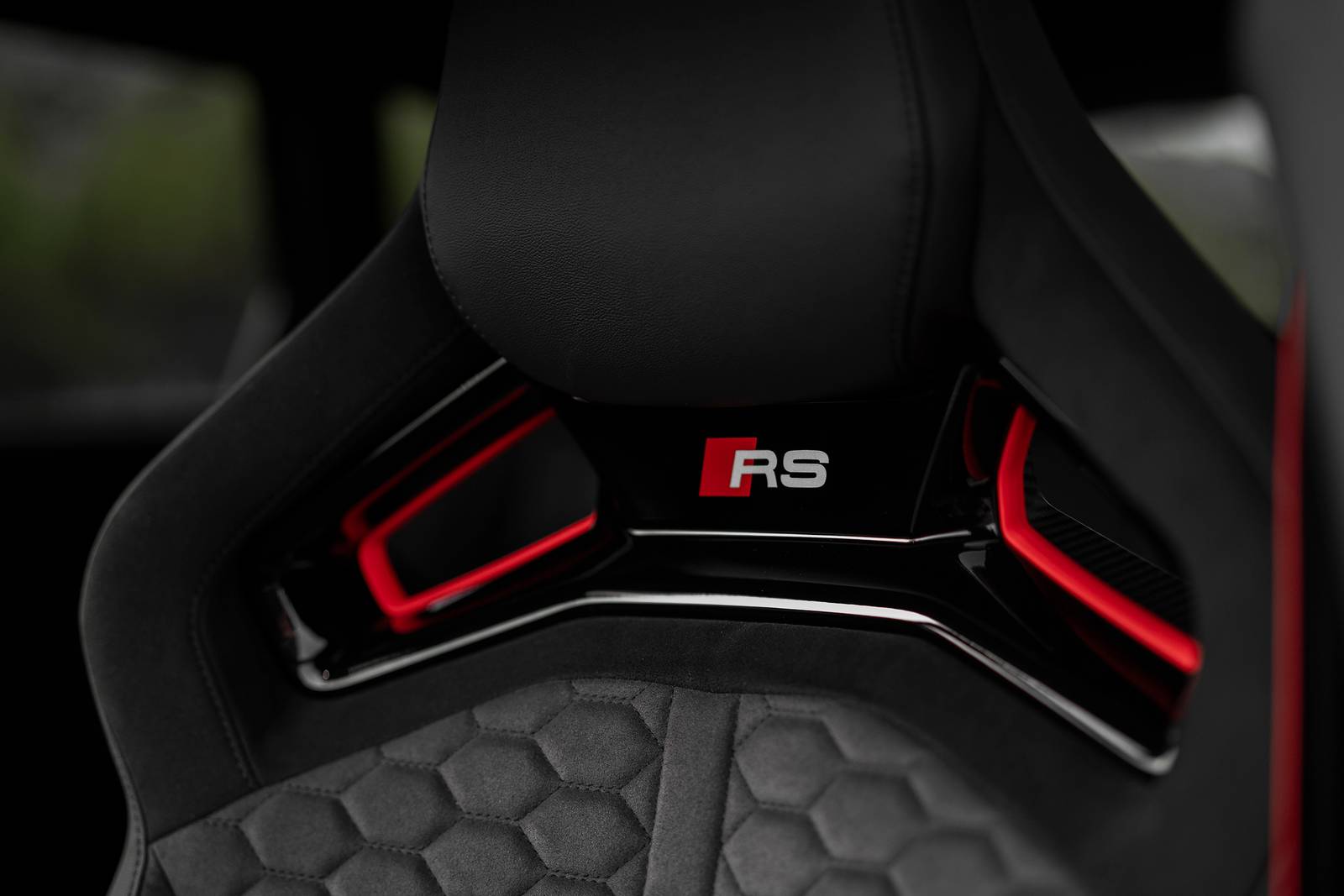 2025 Audi RS 5 interior DETAIL