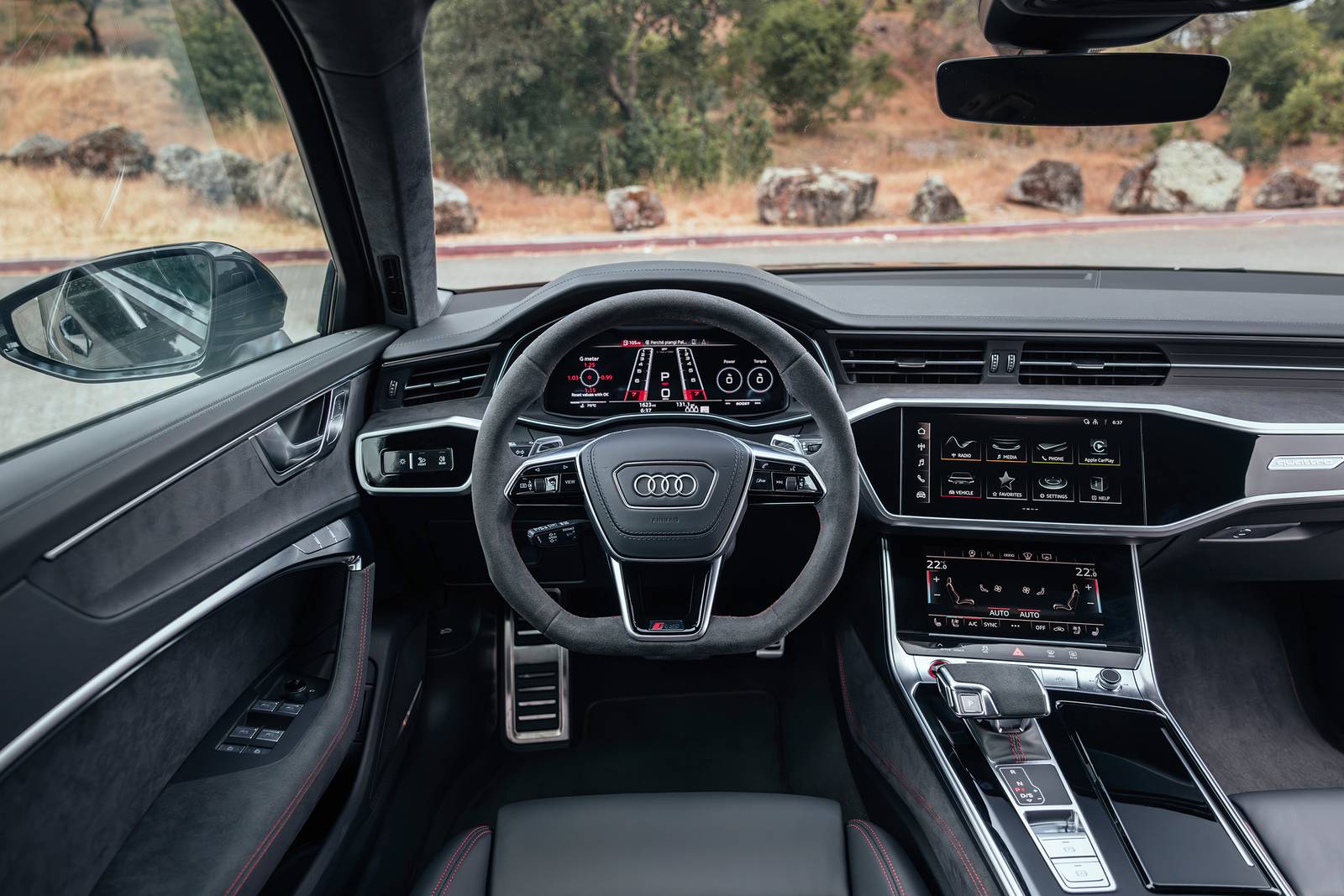 2025 Audi RS 6 interior SWD