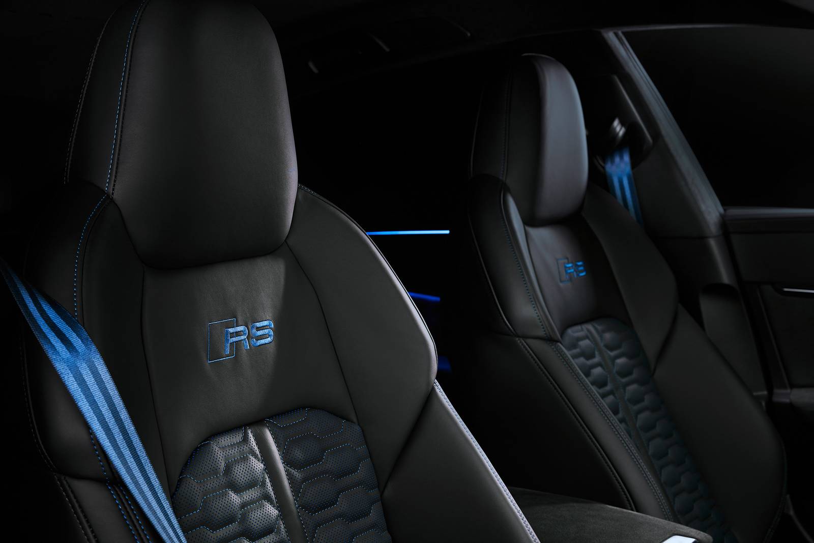 2025 Audi RS 7 interior DETAIL