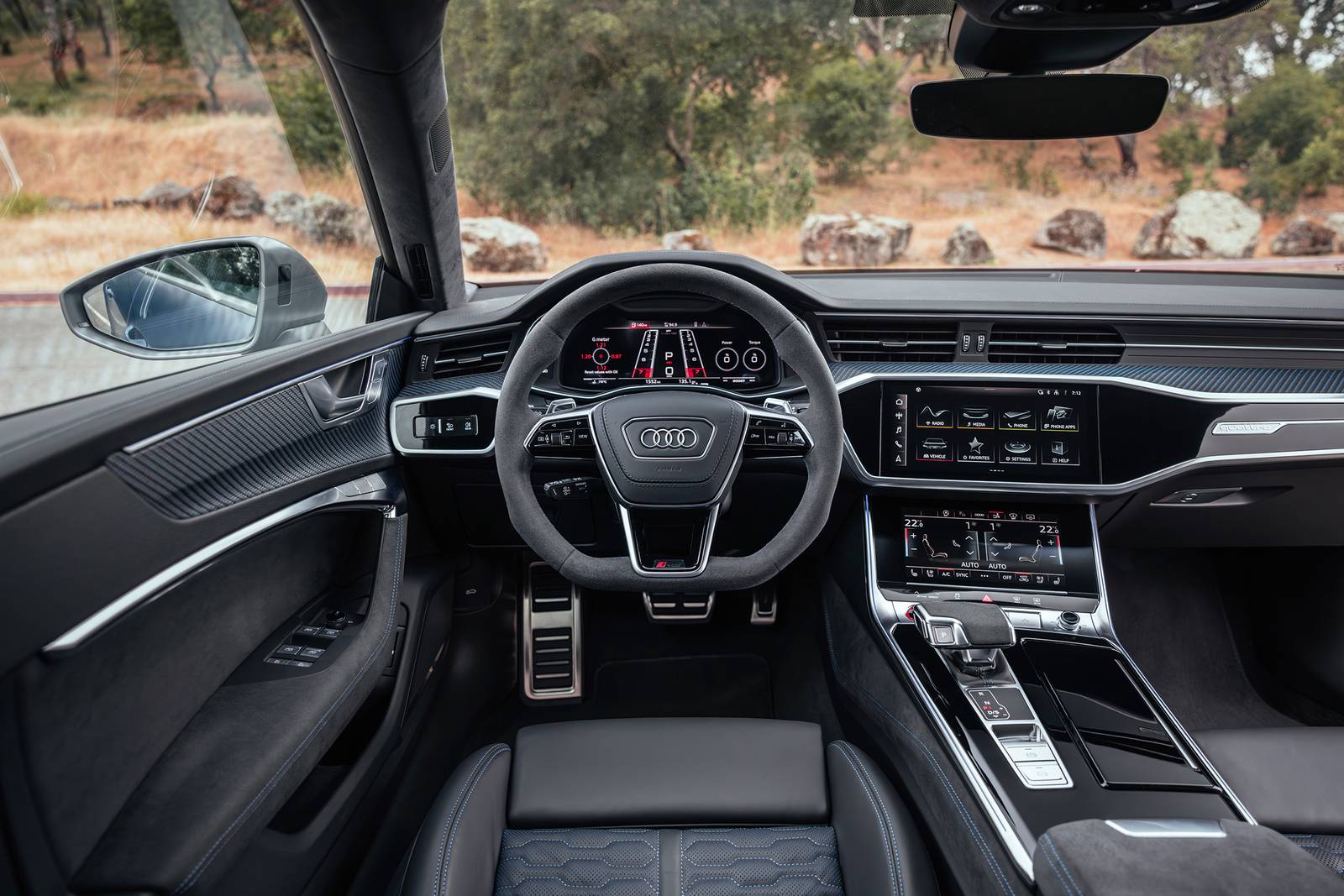 2025 Audi RS 7 interior SWD
