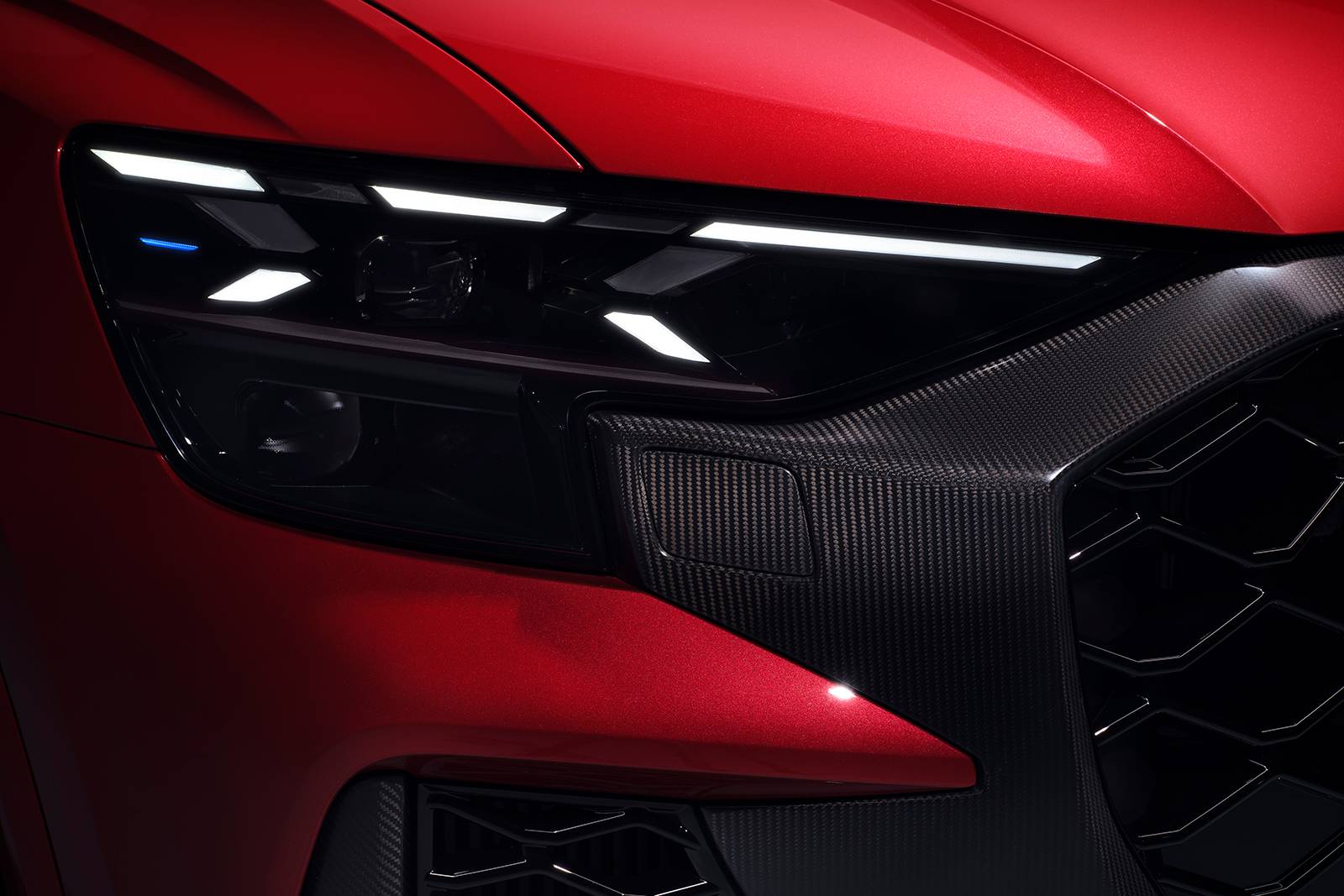 2025 Audi RS Q8 exterior EDETAIL