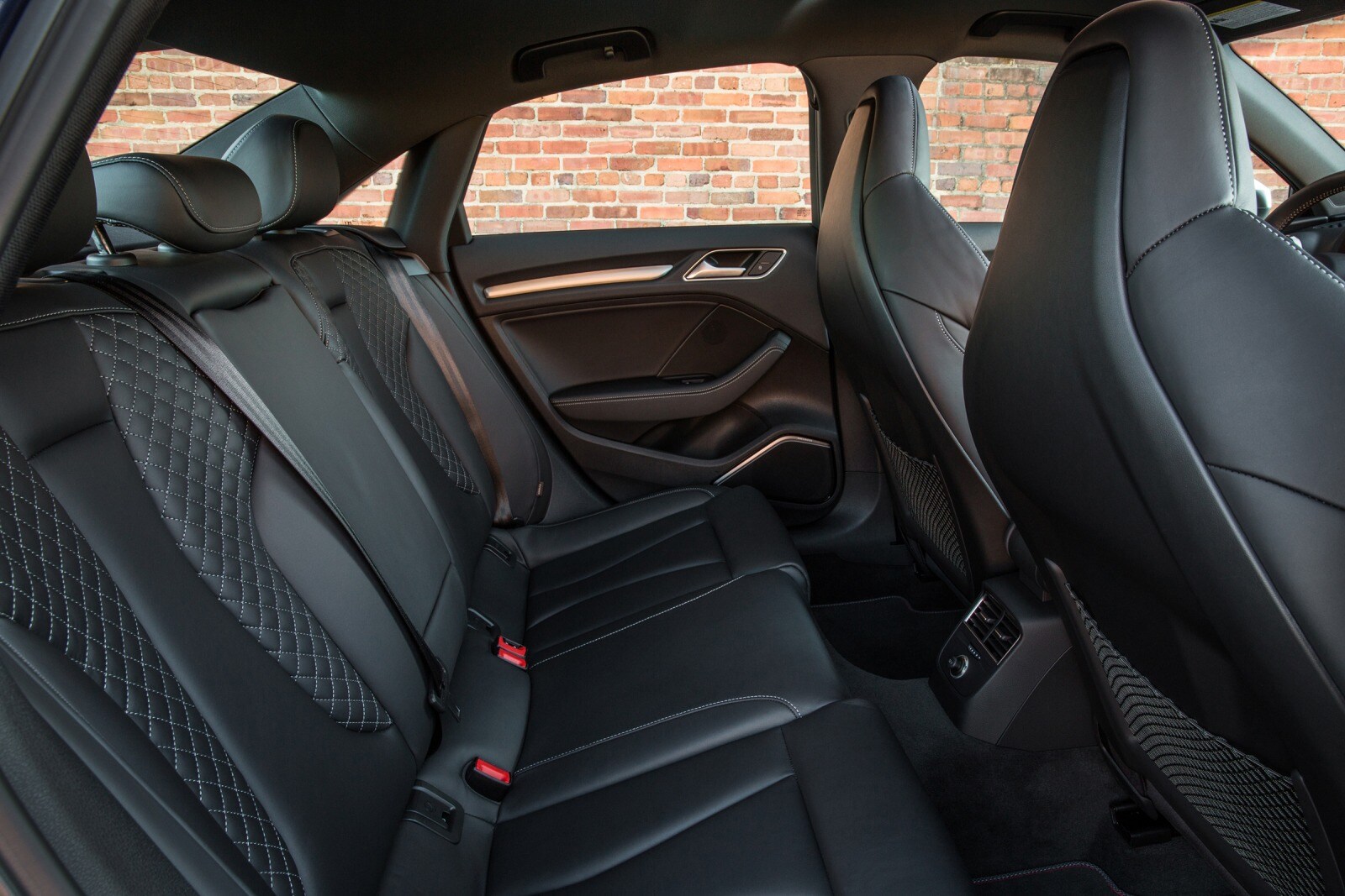 2017 Audi S3 interior RI