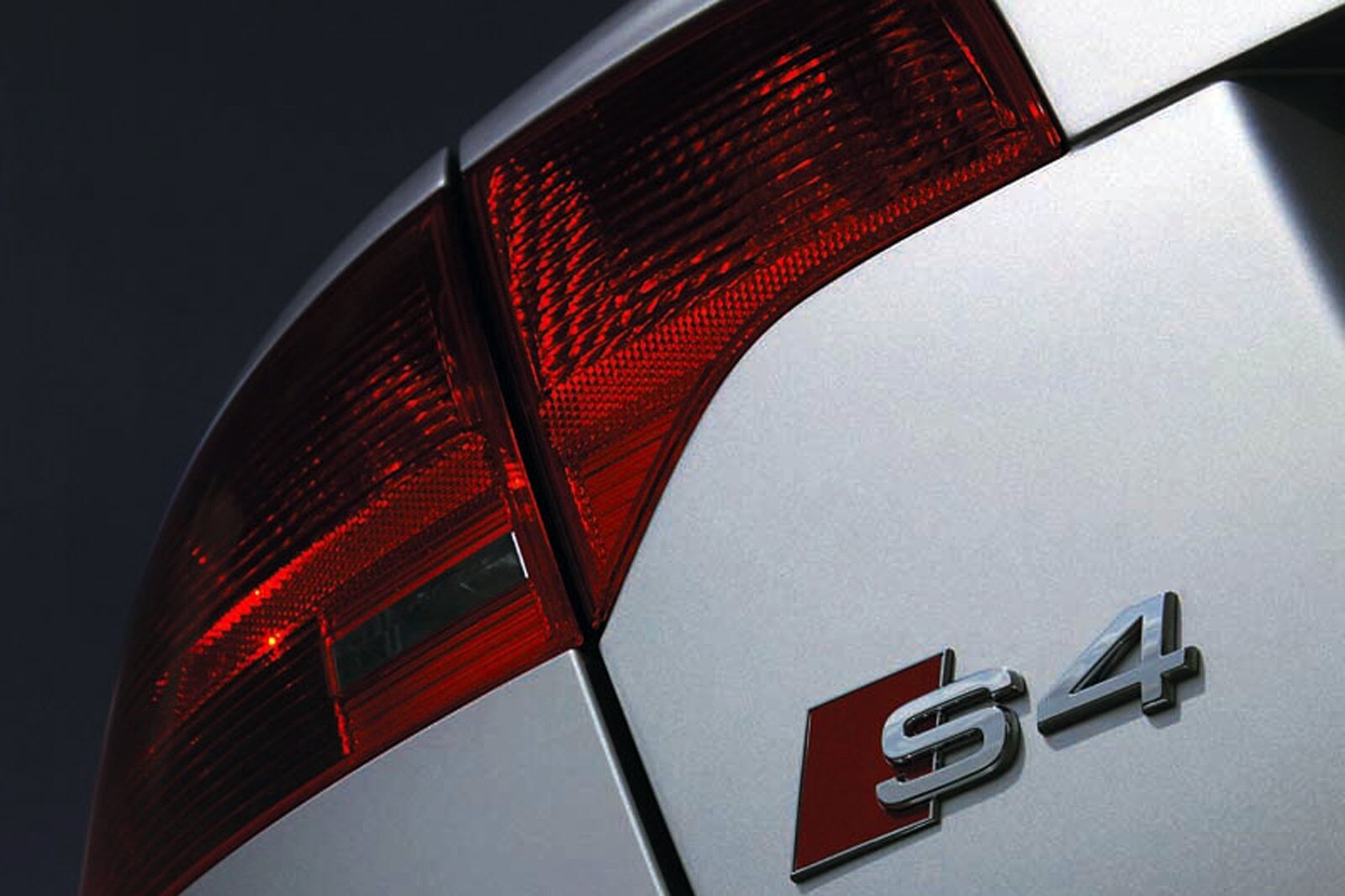 2008 Audi S4 exterior RBDG