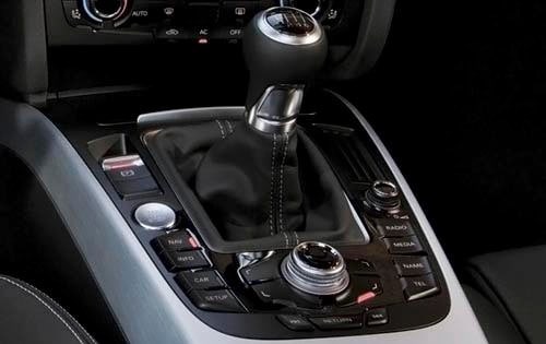 2011 Audi S4 interior CC