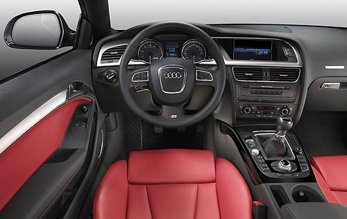 2008 Audi S5 interior D