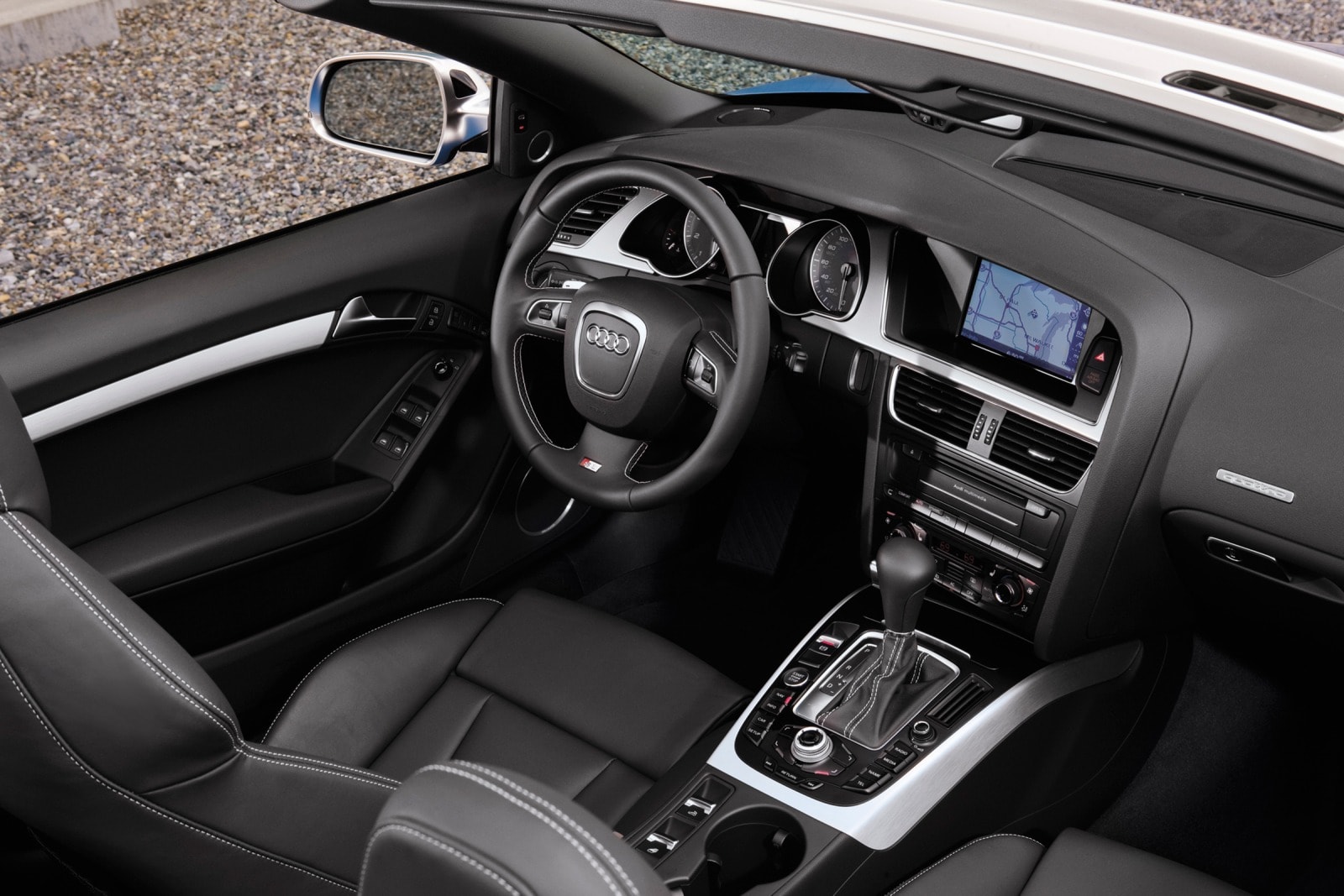 2010 Audi S5 interior I