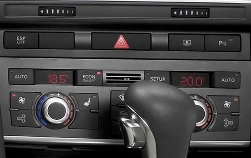 2011 Audi S6 interior CC