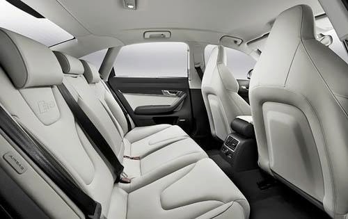2011 Audi S6 interior RI